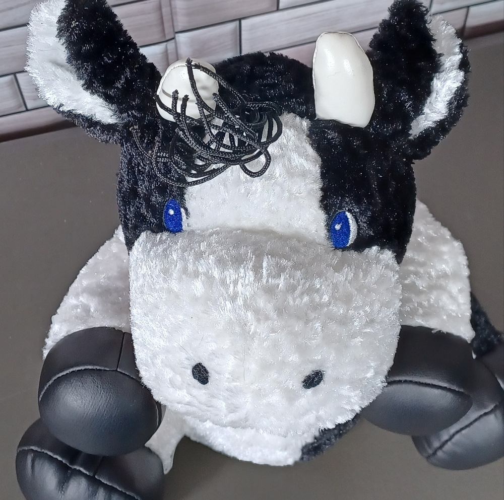 -Snuggie Toy Cow Barn hand puppet moppet  theatrical Soft Plush Doll red scarf - Picture 4 of 10